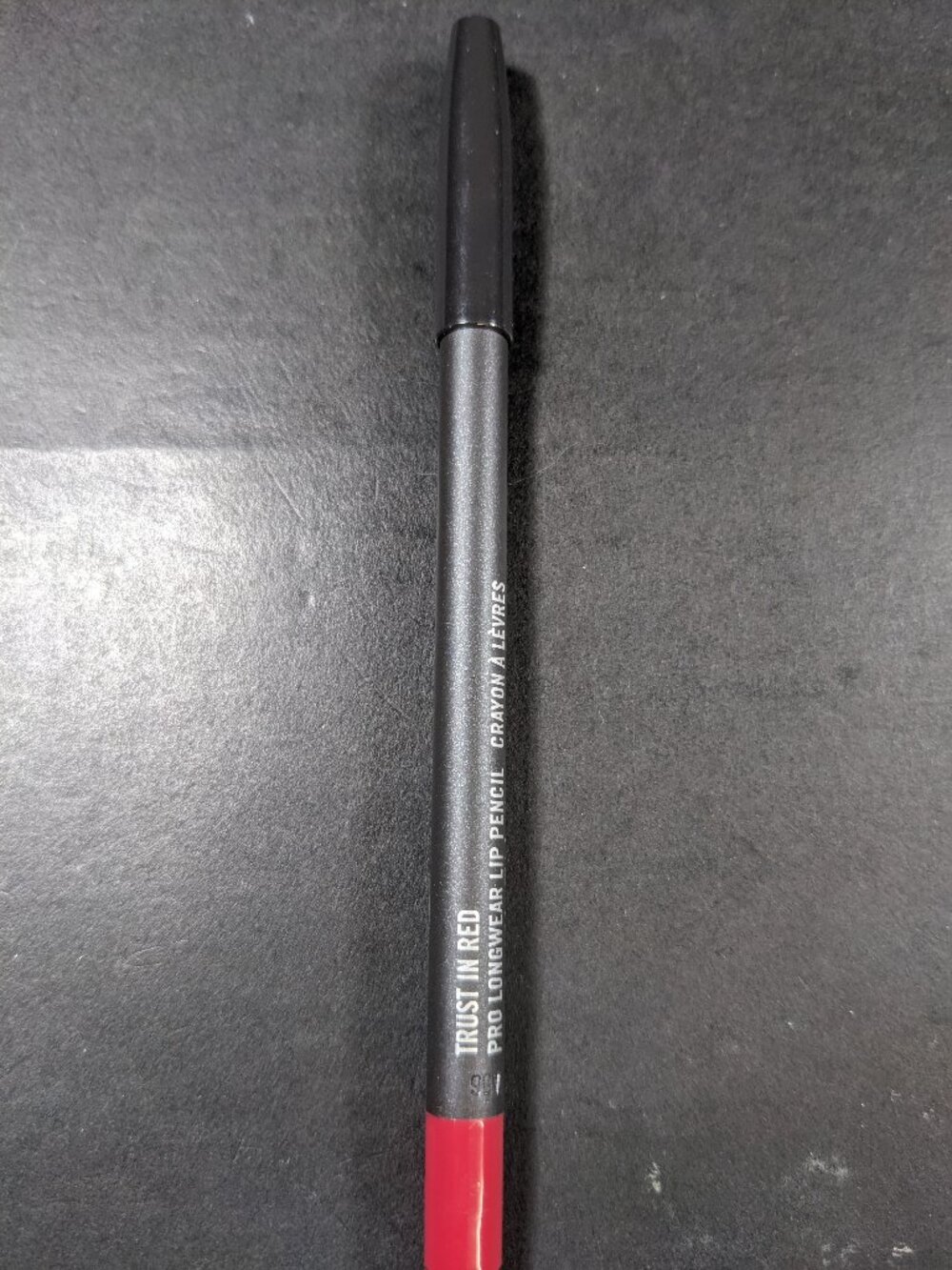 NEW MAC Trust in Red Pro Longwear Lip Pencil
